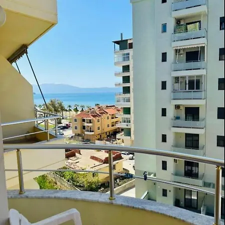 Apartment Small Lungomare Vlore