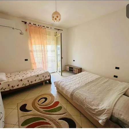 Small Lungomare Apartment